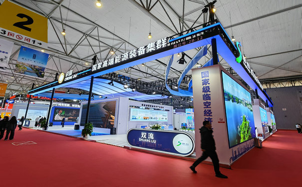 光伏展展位設(shè)計(jì)公司推薦：成都光伏展展位設(shè)計(jì)裝修如何做好看？